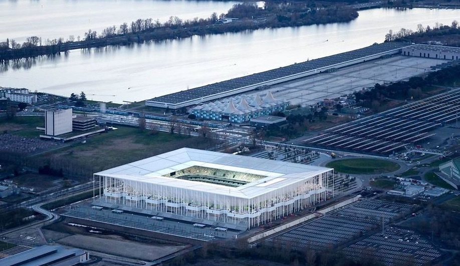 Image: New Bordeaux Stadium by Herzog & deMeuron, in Bordeaux, France. Courtesy of Azure, Herzog & deMeuron